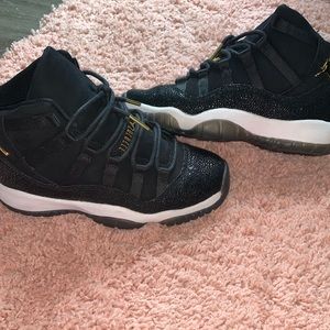 Air Jordan 11 Retro ‘Heiress Black Stingray’
